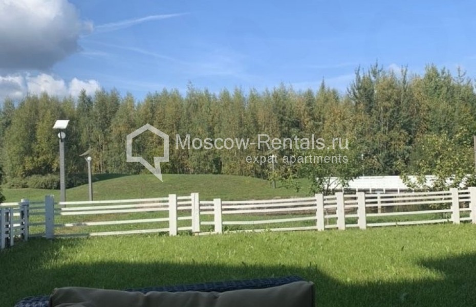 Photo #1 Townhouse for sale in Russia, Moscow, Odintsovo district, Zhavoronki-1 Compound