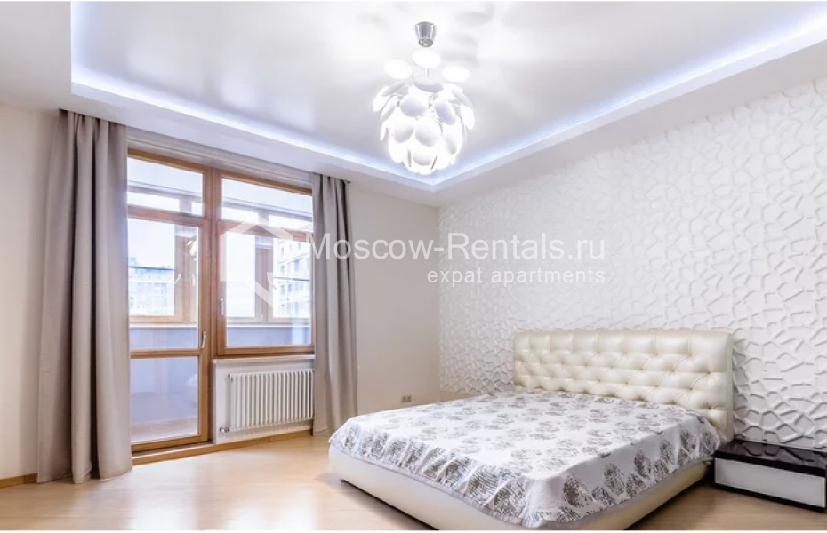Photo #6 3-room (2 BR) apartment for <a href="http://moscow-rentals.ru/en/articles/long-term-rent" target="_blank">a long-term</a> rent
 in Russia, Moscow, Lomonosovskyi prosp, 25к1
