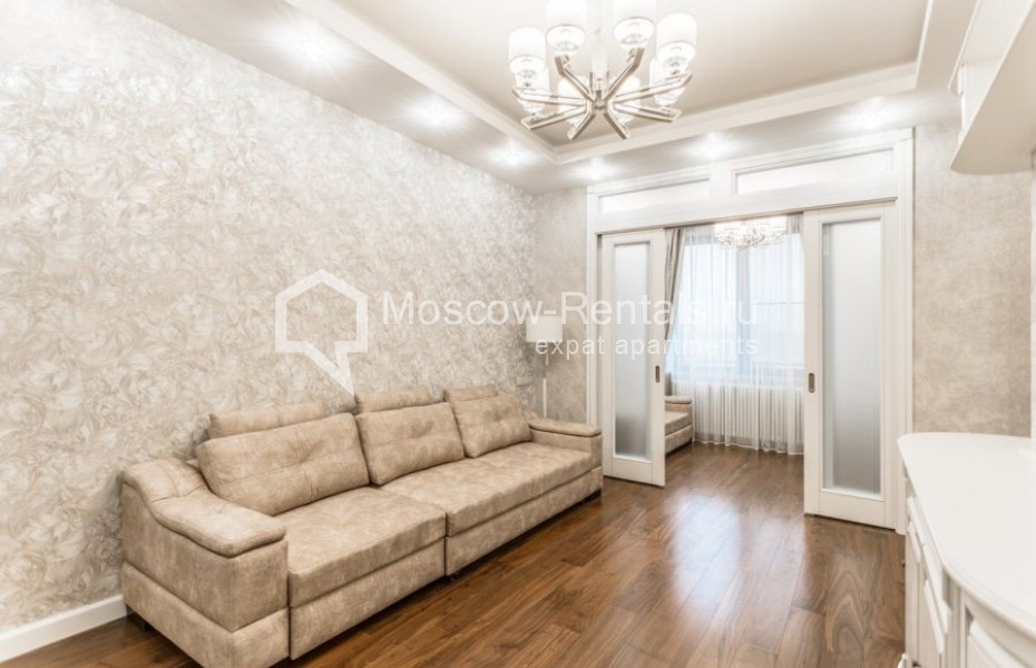 Photo #6 3-room (2 BR) apartment for <a href="http://moscow-rentals.ru/en/articles/long-term-rent" target="_blank">a long-term</a> rent
 in Russia, Moscow, Malaya Pirogovskaya str, 8
