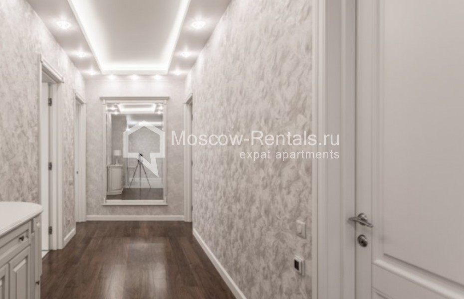 Photo #19 3-room (2 BR) apartment for <a href="http://moscow-rentals.ru/en/articles/long-term-rent" target="_blank">a long-term</a> rent
 in Russia, Moscow, Malaya Pirogovskaya str, 8