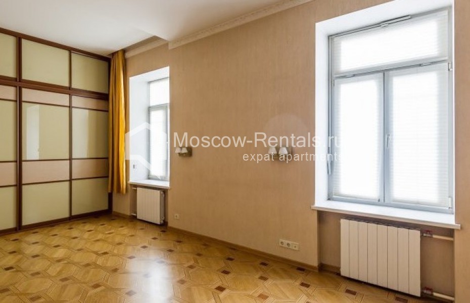 Photo #7 5-room (4 BR) apartment for <a href="http://moscow-rentals.ru/en/articles/long-term-rent" target="_blank">a long-term</a> rent
 in Russia, Moscow, Ulanskyi lane, 19