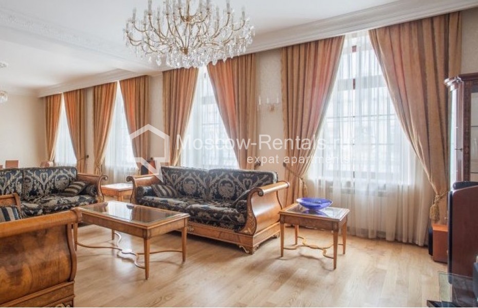 Photo #2 2-room (1 BR) apartment for <a href="http://moscow-rentals.ru/en/articles/long-term-rent" target="_blank">a long-term</a> rent
 in Russia, Moscow, Sretenka str, 9