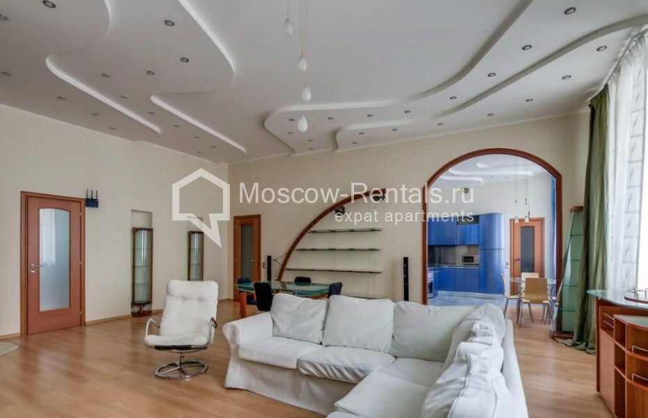 Photo #4 5-room (4 BR) apartment for <a href="http://moscow-rentals.ru/en/articles/long-term-rent" target="_blank">a long-term</a> rent
 in Russia, Moscow, Sretenskyi blv, 6/1