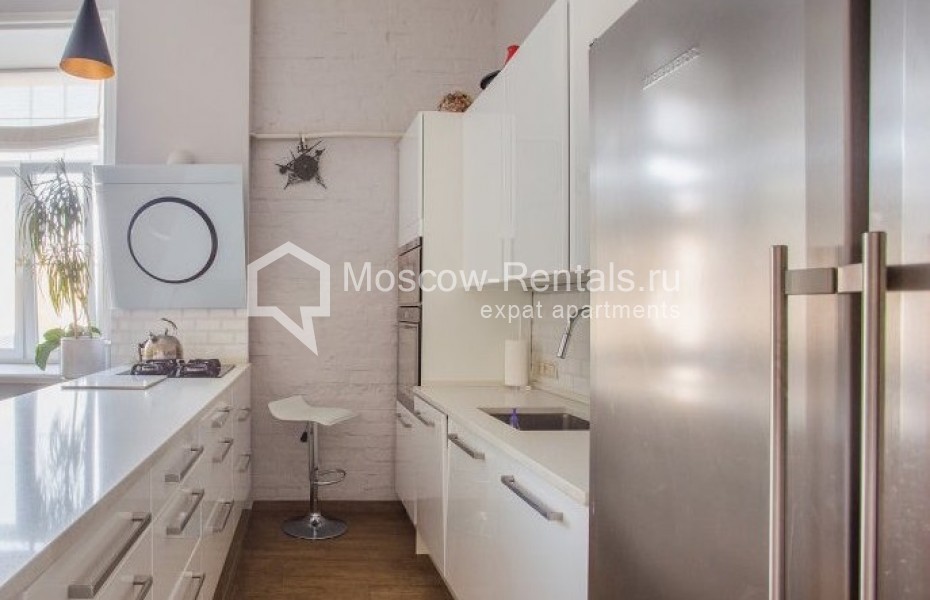 Photo #3 4-room (3 BR) apartment for <a href="http://moscow-rentals.ru/en/articles/long-term-rent" target="_blank">a long-term</a> rent
 in Russia, Moscow, Armyanskyi lane 1/8С1