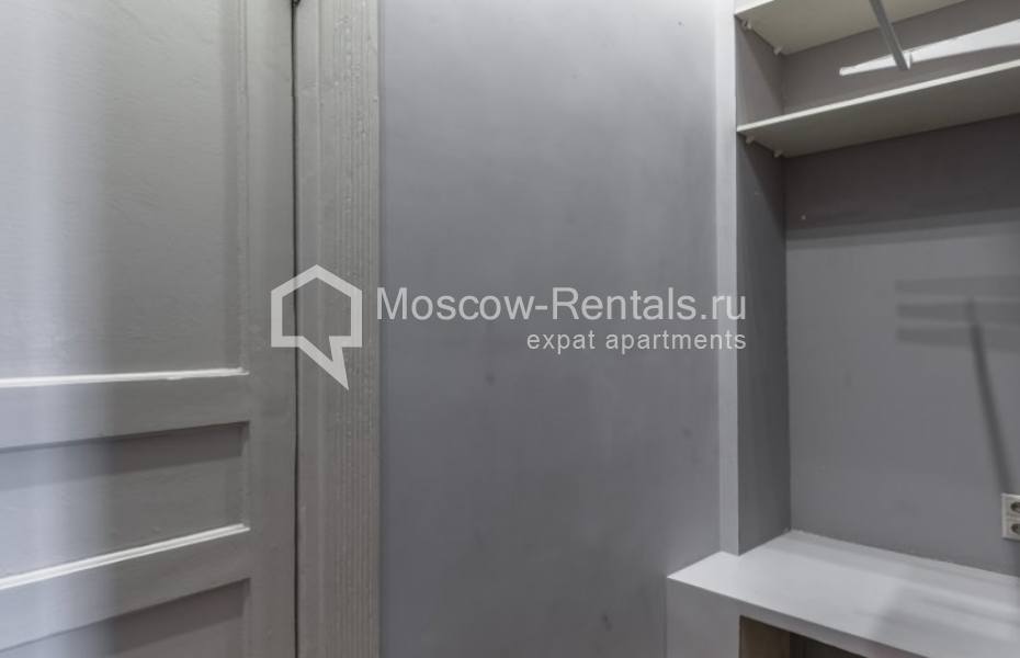 Photo #16 4-room (3 BR) apartment for <a href="http://moscow-rentals.ru/en/articles/long-term-rent" target="_blank">a long-term</a> rent
 in Russia, Moscow, Armyanskyi lane 1/8С1