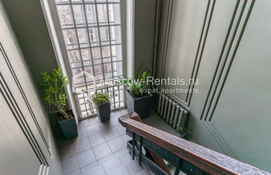 Photo #19 4-room (3 BR) apartment for <a href="http://moscow-rentals.ru/en/articles/long-term-rent" target="_blank">a long-term</a> rent
 in Russia, Moscow, Armyanskyi lane 1/8С1