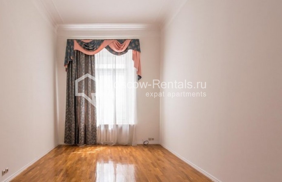 Photo #2 7-room (6 BR) apartment for <a href="http://moscow-rentals.ru/en/articles/long-term-rent" target="_blank">a long-term</a> rent
 in Russia, Moscow, Myasnitskaya str, 24