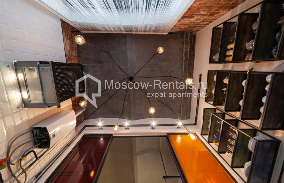 Photo #12 3-room (2 BR) apartment for <a href="http://moscow-rentals.ru/en/articles/long-term-rent" target="_blank">a long-term</a> rent
 in Russia, Moscow, Varsonofievskyi lane, 4С1