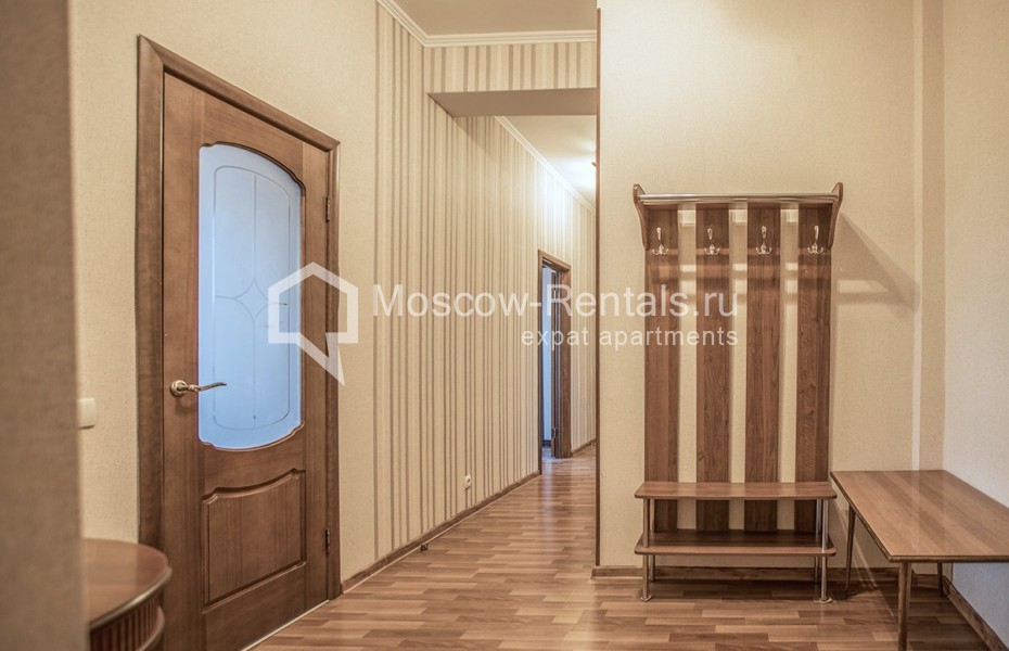 Photo #8 2-room (1 BR) apartment for <a href="http://moscow-rentals.ru/en/articles/long-term-rent" target="_blank">a long-term</a> rent
 in Russia, Moscow, Voznesensyi lane, 16/4