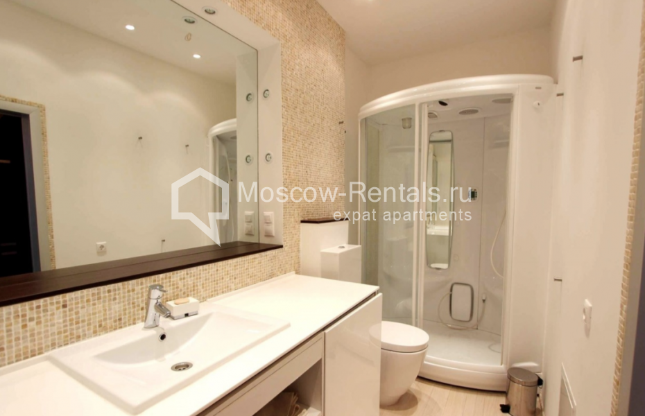 Photo #5 2-room (1 BR) apartment for <a href="http://moscow-rentals.ru/en/articles/long-term-rent" target="_blank">a long-term</a> rent
 in Russia, Moscow, Tverskaya str, 4