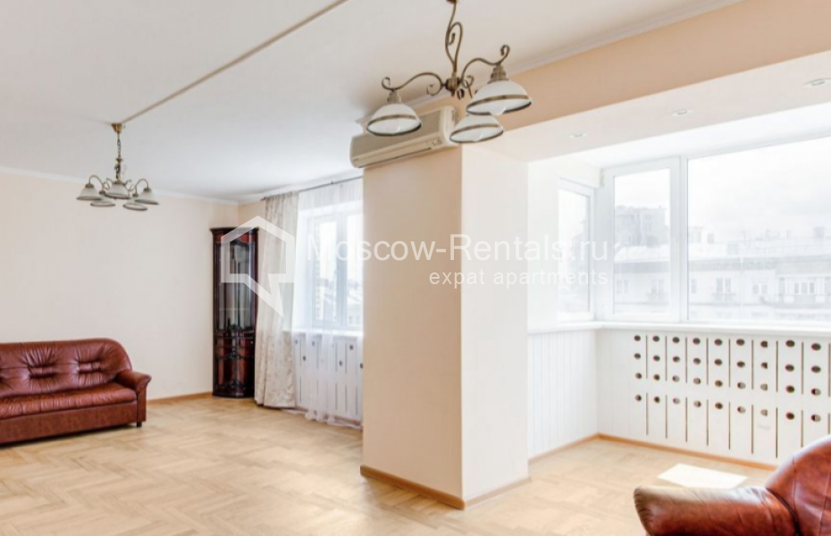 Photo #1 3-room (2 BR) apartment for <a href="http://moscow-rentals.ru/en/articles/long-term-rent" target="_blank">a long-term</a> rent
 in Russia, Moscow, Dolgorukovskaya str, 40