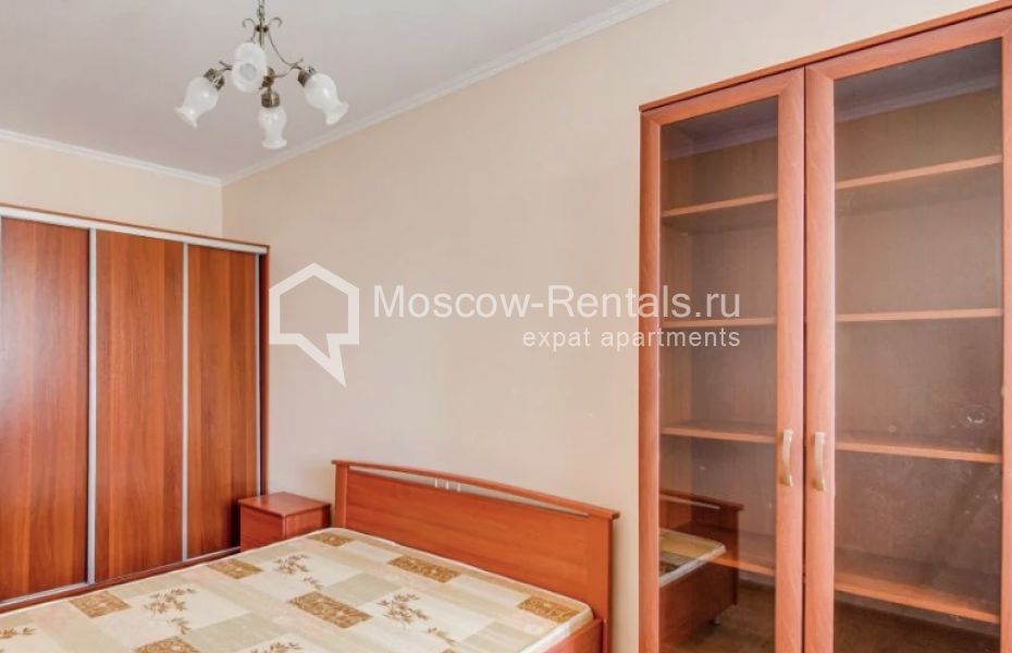 Photo #6 3-room (2 BR) apartment for <a href="http://moscow-rentals.ru/en/articles/long-term-rent" target="_blank">a long-term</a> rent
 in Russia, Moscow, Dolgorukovskaya str, 40