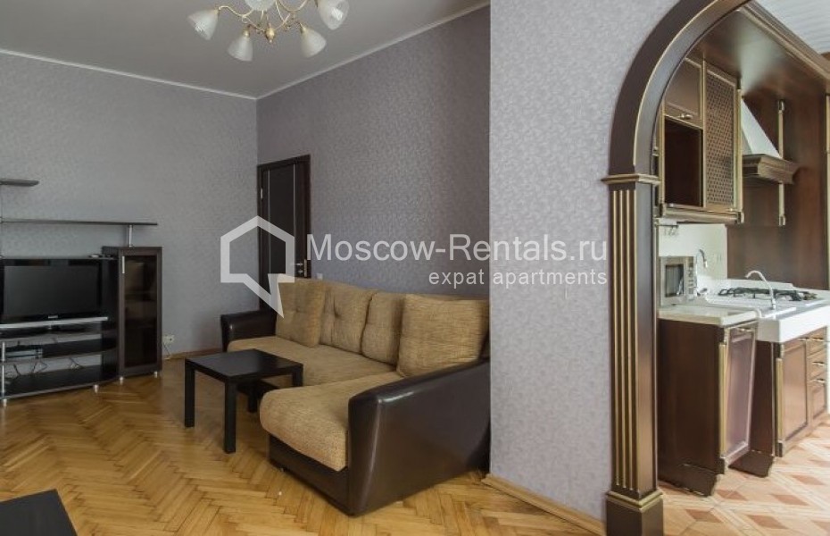 Photo #2 3-room (2 BR) apartment for <a href="http://moscow-rentals.ru/en/articles/long-term-rent" target="_blank">a long-term</a> rent
 in Russia, Moscow, Malaya Bronnaya str, 13