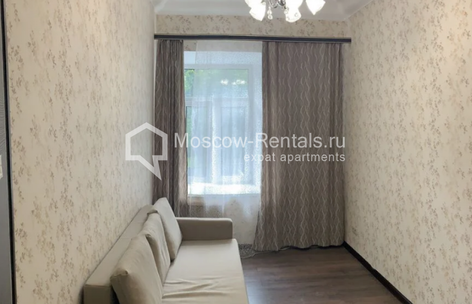 Photo #5 3-room (2 BR) apartment for <a href="http://moscow-rentals.ru/en/articles/long-term-rent" target="_blank">a long-term</a> rent
 in Russia, Moscow, Bolshaya Bronnaya str, 27/4
