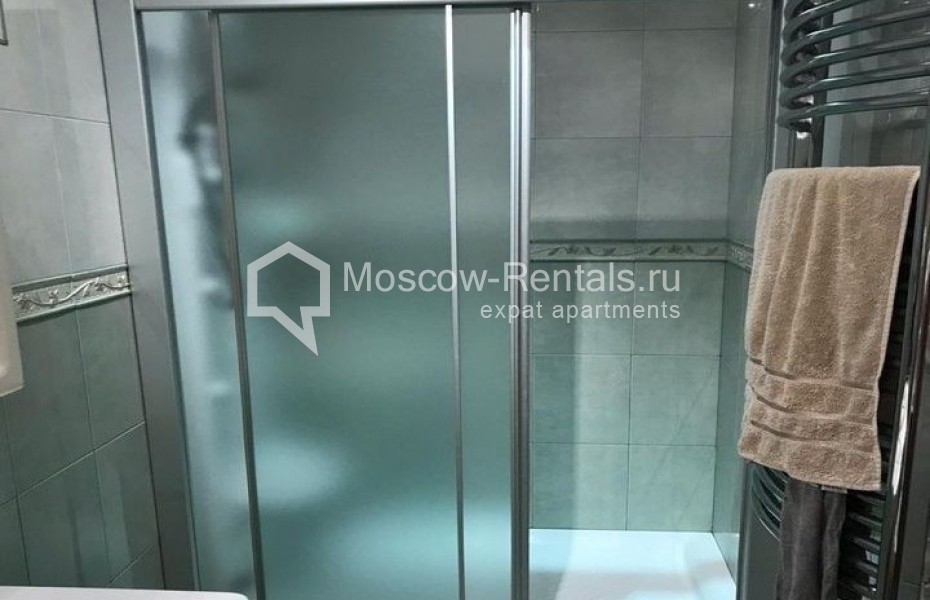 Photo #17 3-room (2 BR) apartment for <a href="http://moscow-rentals.ru/en/articles/long-term-rent" target="_blank">a long-term</a> rent
 in Russia, Moscow, Shabolovka str, 23к2
