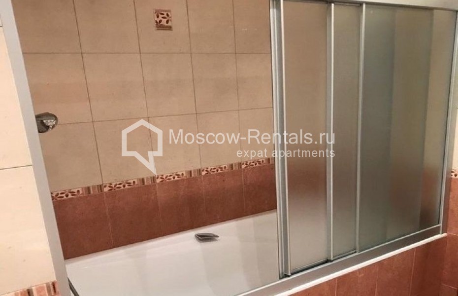 Photo #15 3-room (2 BR) apartment for <a href="http://moscow-rentals.ru/en/articles/long-term-rent" target="_blank">a long-term</a> rent
 in Russia, Moscow, Shabolovka str, 23к2