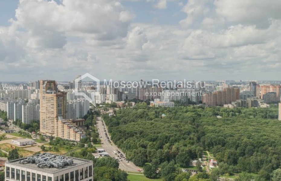 Photo #1 3-room (2 BR) apartment for <a href="http://moscow-rentals.ru/en/articles/long-term-rent" target="_blank">a long-term</a> rent
 in Russia, Moscow, Profsoyuznaya str, 64к2