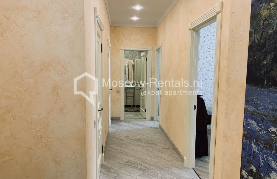 Photo #23 3-room (2 BR) apartment for <a href="http://moscow-rentals.ru/en/articles/long-term-rent" target="_blank">a long-term</a> rent
 in Russia, Moscow, Garibaldy str, 6к/1