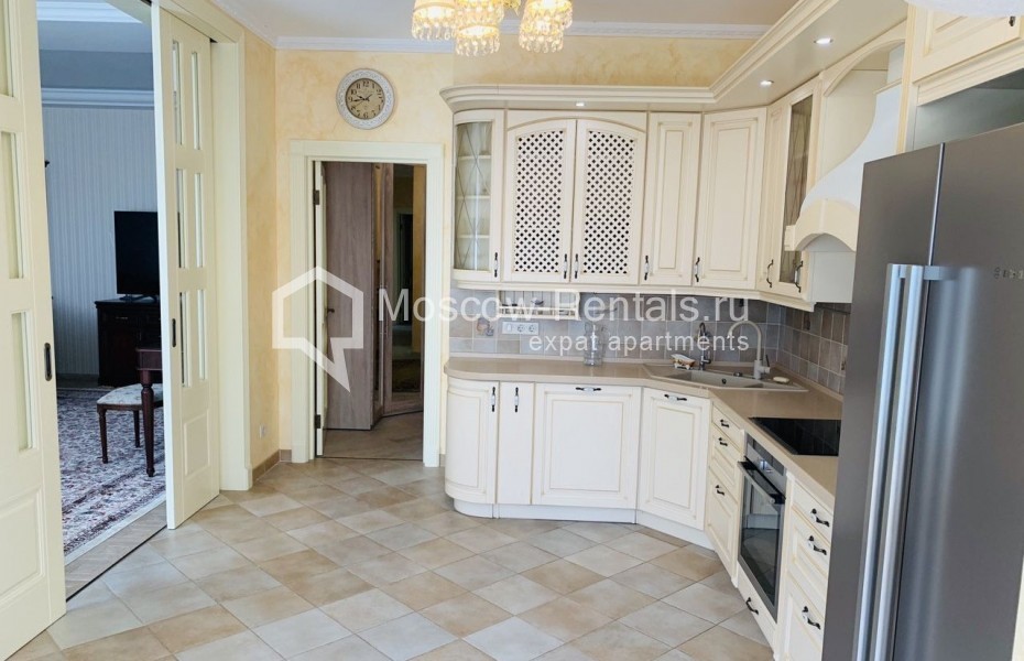 Photo #4 3-room (2 BR) apartment for <a href="http://moscow-rentals.ru/en/articles/long-term-rent" target="_blank">a long-term</a> rent
 in Russia, Moscow, Garibaldy str, 6к/1