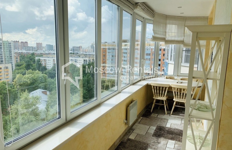 Photo #5 3-room (2 BR) apartment for <a href="http://moscow-rentals.ru/en/articles/long-term-rent" target="_blank">a long-term</a> rent
 in Russia, Moscow, Garibaldy str, 6к/1