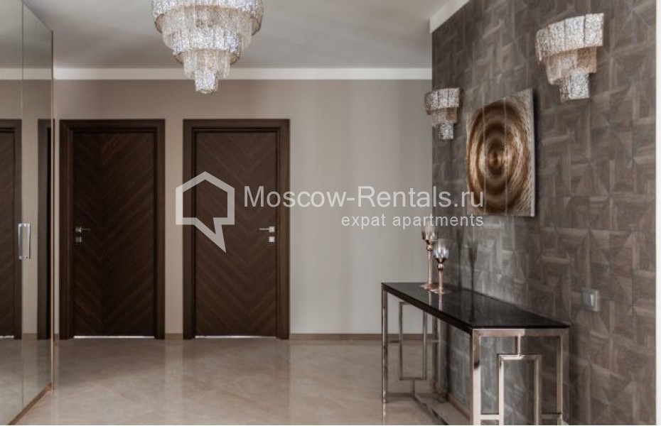 Photo #16 4-room (3 BR) apartment for <a href="http://moscow-rentals.ru/en/articles/long-term-rent" target="_blank">a long-term</a> rent
 in Russia, Moscow, Akademika Pilugina str, 95 B
