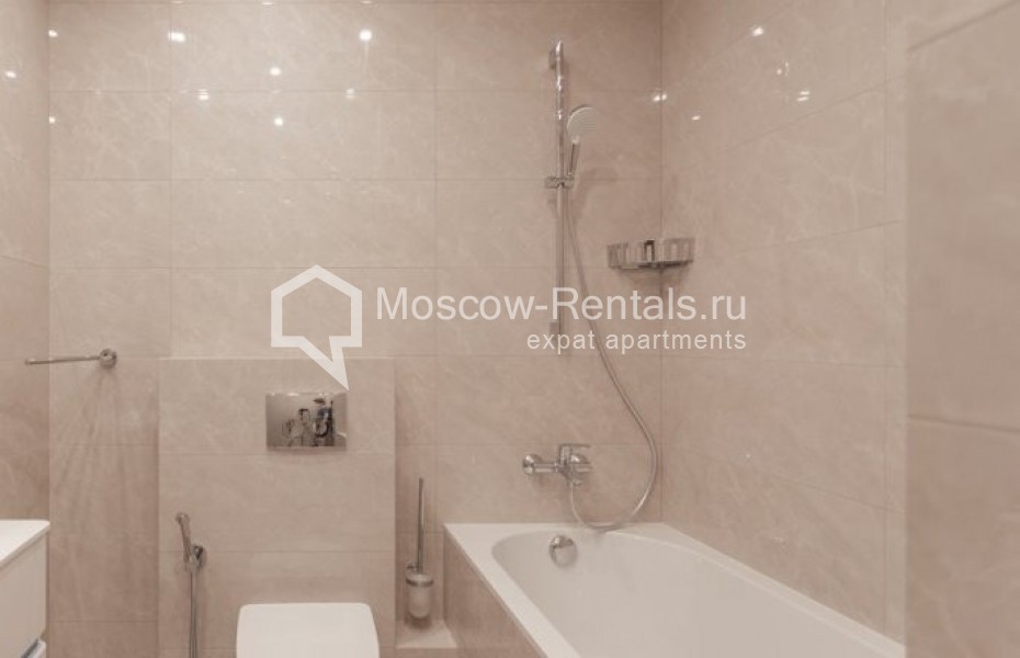 Photo #13 4-room (3 BR) apartment for <a href="http://moscow-rentals.ru/en/articles/long-term-rent" target="_blank">a long-term</a> rent
 in Russia, Moscow, Akademika Pilugina str, 95 B
