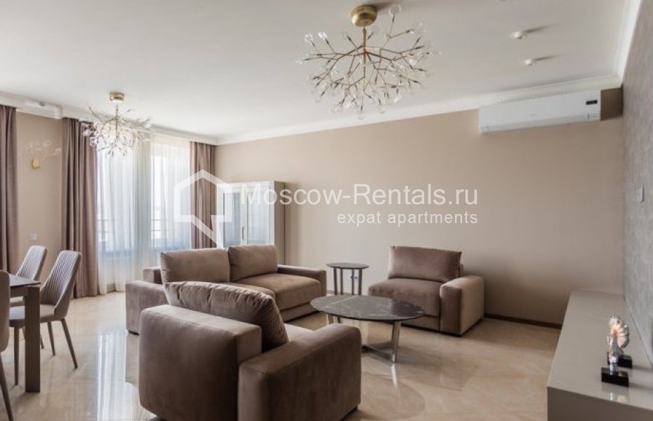 Photo #4 4-room (3 BR) apartment for <a href="http://moscow-rentals.ru/en/articles/long-term-rent" target="_blank">a long-term</a> rent
 in Russia, Moscow, Akademika Pilugina str, 95 B