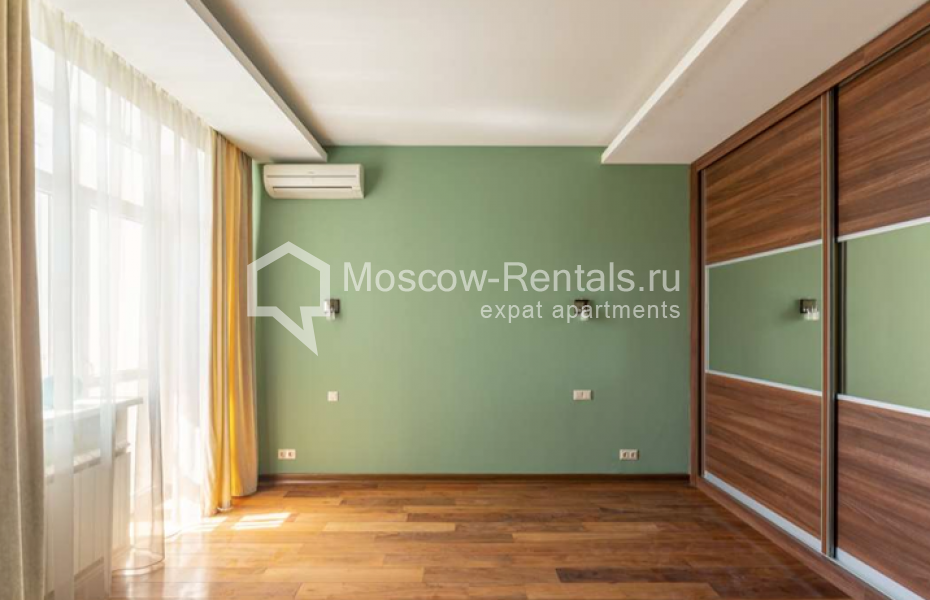Photo #8 4-room (3 BR) apartment for <a href="http://moscow-rentals.ru/en/articles/long-term-rent" target="_blank">a long-term</a> rent
 in Russia, Moscow, Furmannyi lane, 8c2