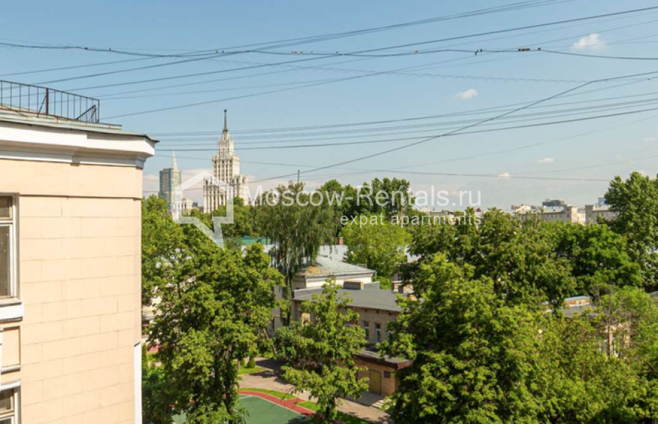 Photo #1 4-room (3 BR) apartment for <a href="http://moscow-rentals.ru/en/articles/long-term-rent" target="_blank">a long-term</a> rent
 in Russia, Moscow, Furmannyi lane, 8c2