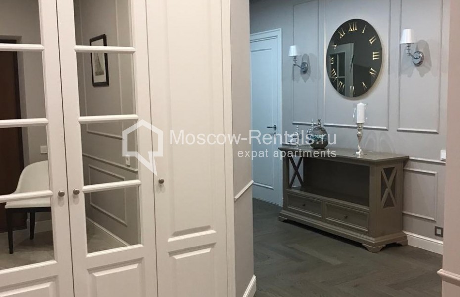 Photo #9 4-room (3 BR) apartment for <a href="http://moscow-rentals.ru/en/articles/long-term-rent" target="_blank">a long-term</a> rent
 in Russia, Moscow, Serpukhovskyi lane, 21к4