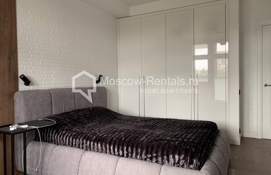 Photo #6 4-room (3 BR) apartment for <a href="http://moscow-rentals.ru/en/articles/long-term-rent" target="_blank">a long-term</a> rent
 in Russia, Moscow, Serpukhovskyi lane, 21к4