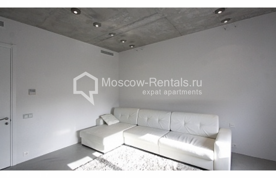 Photo #13 4-room (3 BR) apartment for <a href="http://moscow-rentals.ru/en/articles/long-term-rent" target="_blank">a long-term</a> rent
 in Russia, Moscow, Vernadskogo prosp, 94к5