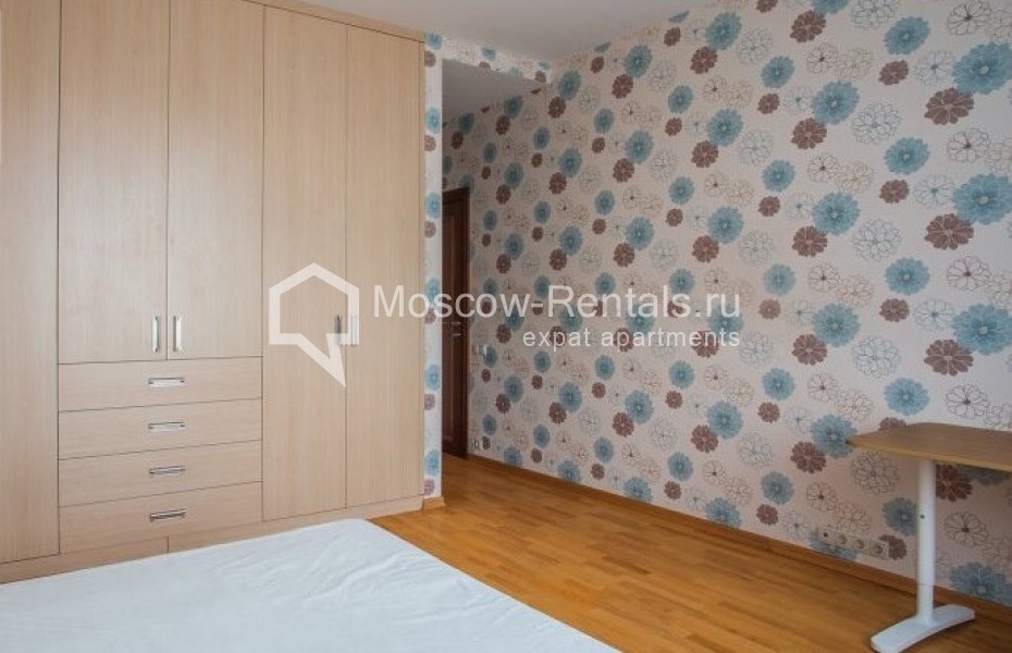 Photo #12 5-room (4 BR) apartment for <a href="http://moscow-rentals.ru/en/articles/long-term-rent" target="_blank">a long-term</a> rent
 in Russia, Moscow, Leninskyi prosp, 114