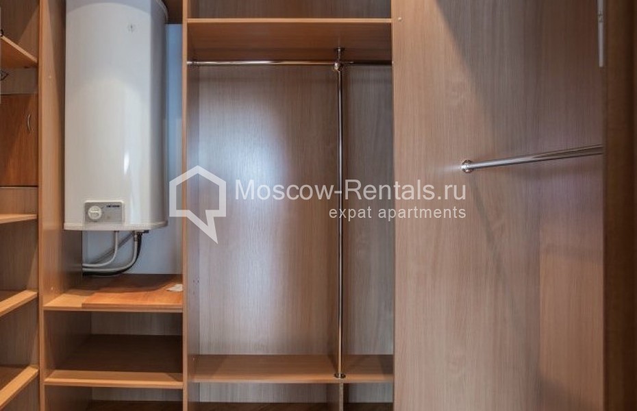 Photo #15 4-room (3 BR) apartment for <a href="http://moscow-rentals.ru/en/articles/long-term-rent" target="_blank">a long-term</a> rent
 in Russia, Moscow, Strastnoi blv., 10к1