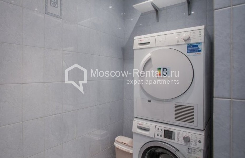 Photo #14 4-room (3 BR) apartment for <a href="http://moscow-rentals.ru/en/articles/long-term-rent" target="_blank">a long-term</a> rent
 in Russia, Moscow, Strastnoi blv., 10к1