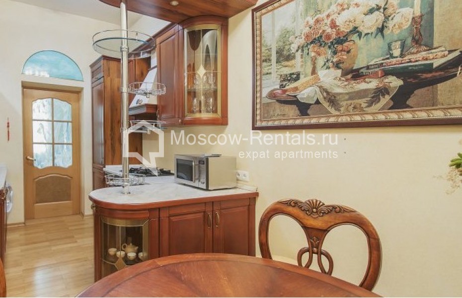 Photo #8 3-room (2 BR) apartment for <a href="http://moscow-rentals.ru/en/articles/long-term-rent" target="_blank">a long-term</a> rent
 in Russia, Moscow, 4th Tverskaya-Yamskaya str, 8/9
