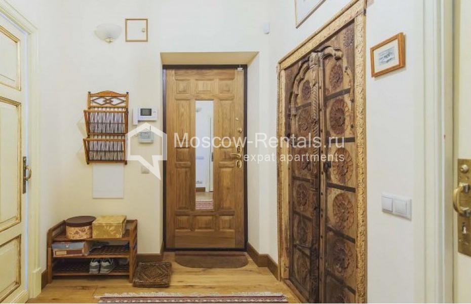 Photo #11 3-room (2 BR) apartment for <a href="http://moscow-rentals.ru/en/articles/long-term-rent" target="_blank">a long-term</a> rent
 in Russia, Moscow, Dolgorukovskaya str, 5