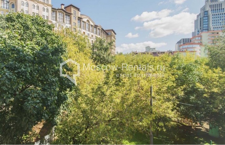 Photo #15 3-room (2 BR) apartment for <a href="http://moscow-rentals.ru/en/articles/long-term-rent" target="_blank">a long-term</a> rent
 in Russia, Moscow, Dolgorukovskaya str, 5