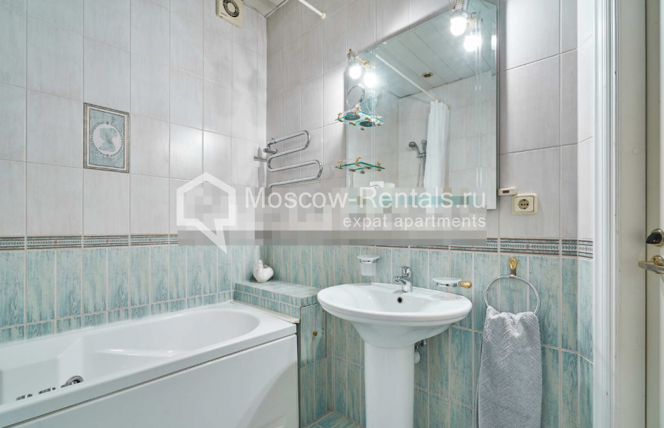 Photo #12 3-room (2 BR) apartment for <a href="http://moscow-rentals.ru/en/articles/long-term-rent" target="_blank">a long-term</a> rent
 in Russia, Moscow, Tverskaya str, 27С2