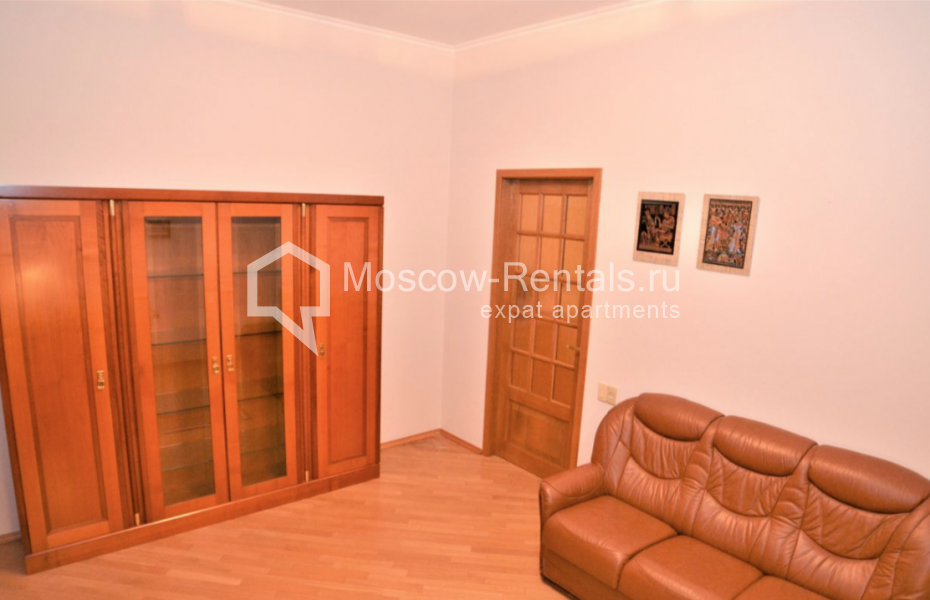 Photo #12 3-room (2 BR) apartment for <a href="http://moscow-rentals.ru/en/articles/long-term-rent" target="_blank">a long-term</a> rent
 in Russia, Moscow, Oruzheinyi lane, 25С1а