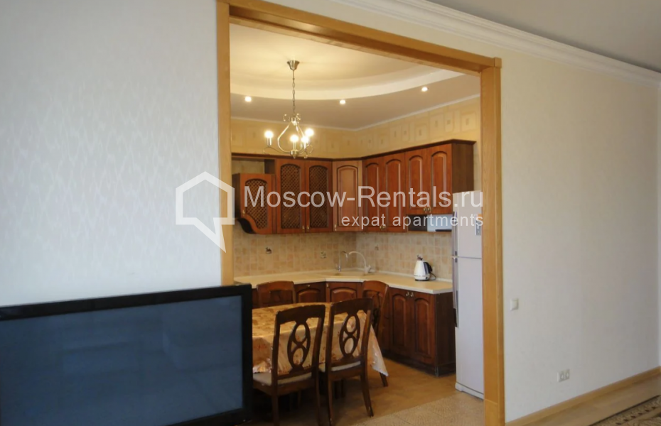 Photo #5 3-room (2 BR) apartment for <a href="http://moscow-rentals.ru/en/articles/long-term-rent" target="_blank">a long-term</a> rent
 in Russia, Moscow, prosp. Vernadskogo str, 105к4