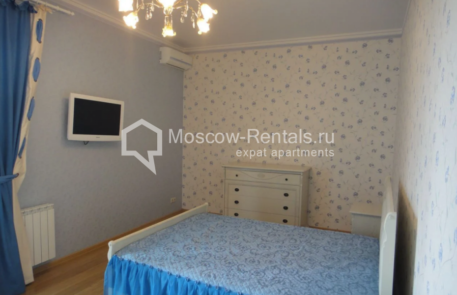 Photo #10 3-room (2 BR) apartment for <a href="http://moscow-rentals.ru/en/articles/long-term-rent" target="_blank">a long-term</a> rent
 in Russia, Moscow, prosp. Vernadskogo str, 105к4