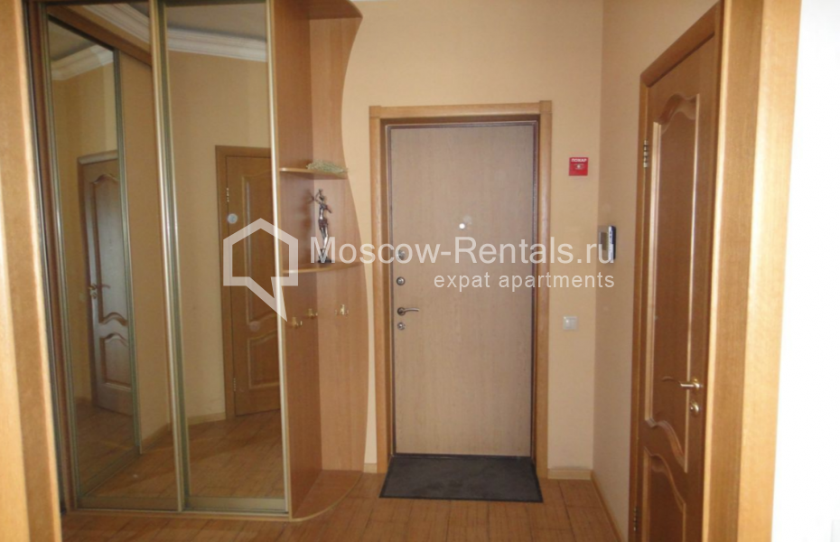 Photo #14 3-room (2 BR) apartment for <a href="http://moscow-rentals.ru/en/articles/long-term-rent" target="_blank">a long-term</a> rent
 in Russia, Moscow, prosp. Vernadskogo str, 105к4