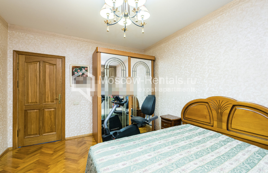 Photo #4 4-room (3 BR) apartment for <a href="http://moscow-rentals.ru/en/articles/long-term-rent" target="_blank">a long-term</a> rent
 in Russia, Moscow, Osennyi blv, 12К10