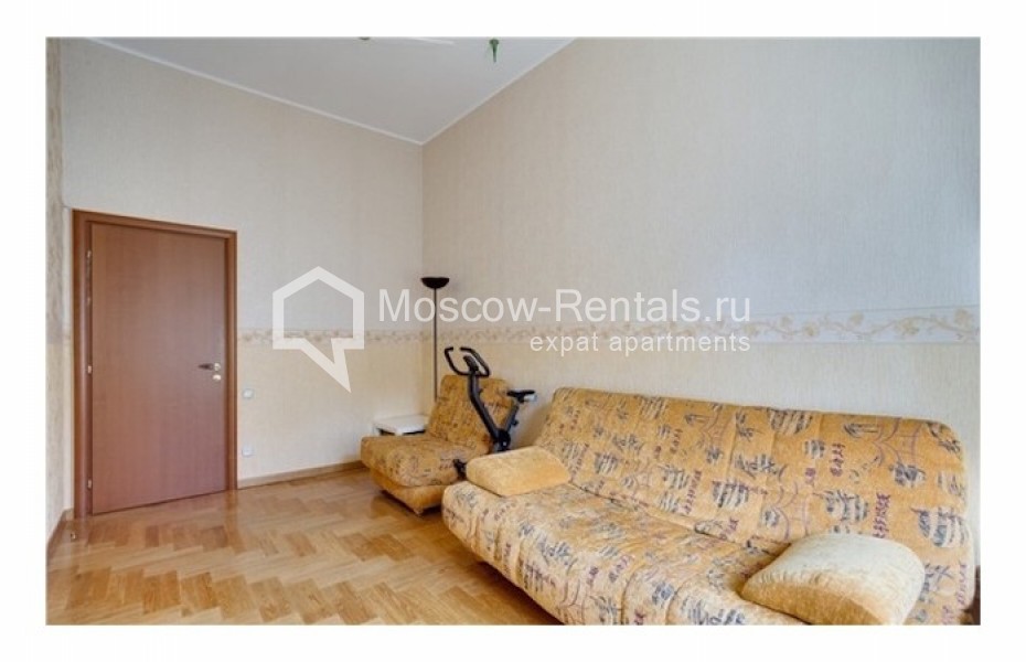 Photo #8 3-room (2 BR) apartment for <a href="http://moscow-rentals.ru/en/articles/long-term-rent" target="_blank">a long-term</a> rent
 in Russia, Moscow, Tverskaya str, 12С8