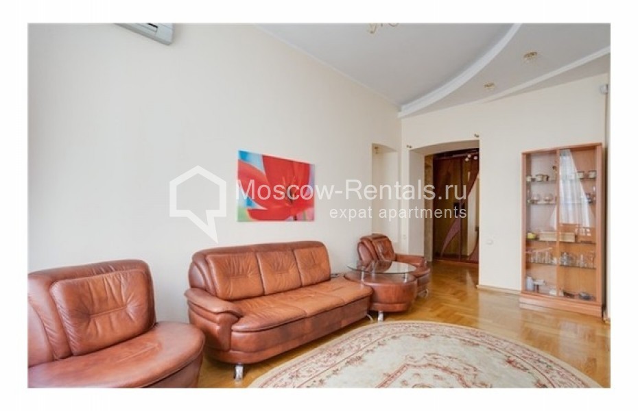 Photo #1 3-room (2 BR) apartment for <a href="http://moscow-rentals.ru/en/articles/long-term-rent" target="_blank">a long-term</a> rent
 in Russia, Moscow, Tverskaya str, 12С8