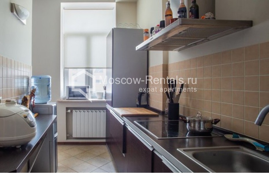 Photo #3 3-room (2 BR) apartment for <a href="http://moscow-rentals.ru/en/articles/long-term-rent" target="_blank">a long-term</a> rent
 in Russia, Moscow, Samotechnaya str, 5
