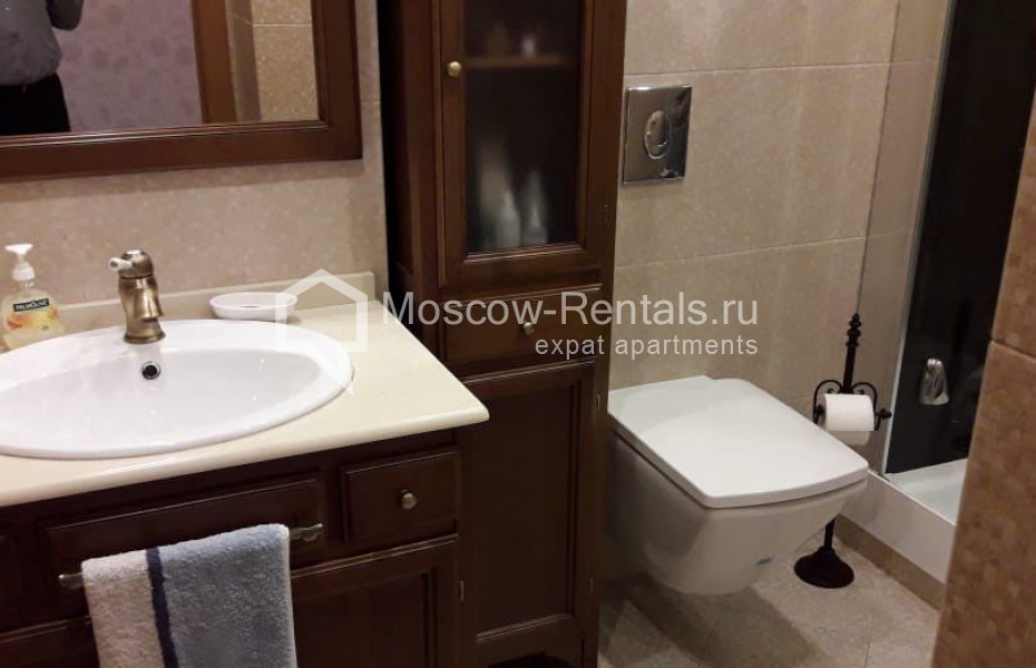 Photo #7 3-room (2 BR) apartment for <a href="http://moscow-rentals.ru/en/articles/long-term-rent" target="_blank">a long-term</a> rent
 in Russia, Moscow, Tverskaya str, 17