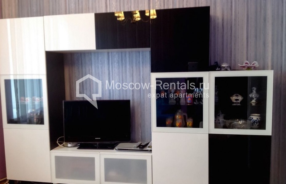 Photo #8 3-room (2 BR) apartment for <a href="http://moscow-rentals.ru/en/articles/long-term-rent" target="_blank">a long-term</a> rent
 in Russia, Moscow, 1st Neopalimovsky lane, 9/15