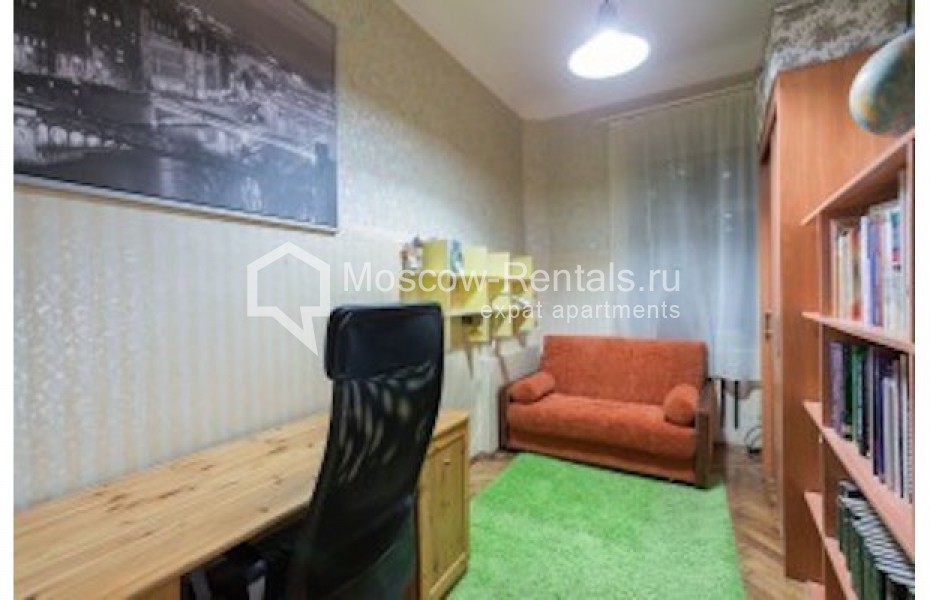 Photo #14 3-room (2 BR) apartment for <a href="http://moscow-rentals.ru/en/articles/long-term-rent" target="_blank">a long-term</a> rent
 in Russia, Moscow, 1st Neopalimovsky lane, 9/15